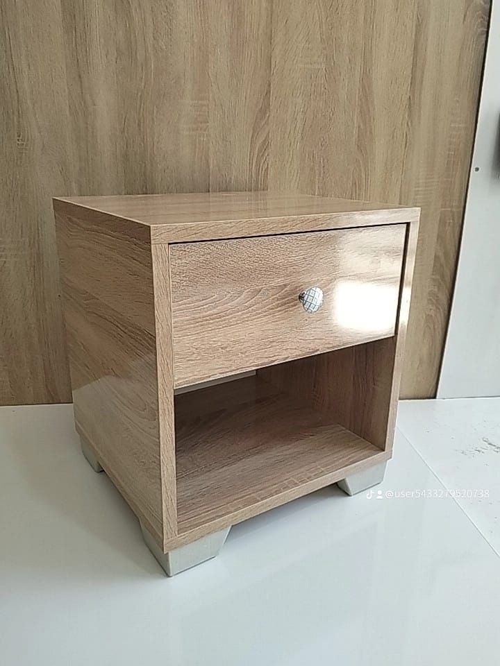 Single side drawer